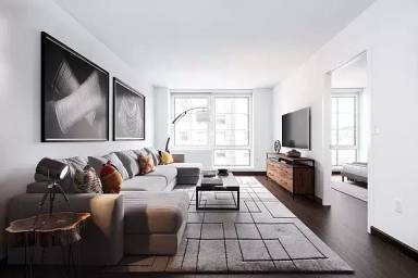 Main picture of 140 W 12th St