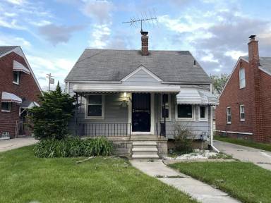 Main picture of 6824 Faust Ave
