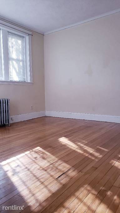 Main picture of 2031 Commonwealth Ave