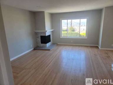 Main picture of 209 Canyon Dr