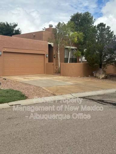 Main picture of 8220 Raintree Dr NE