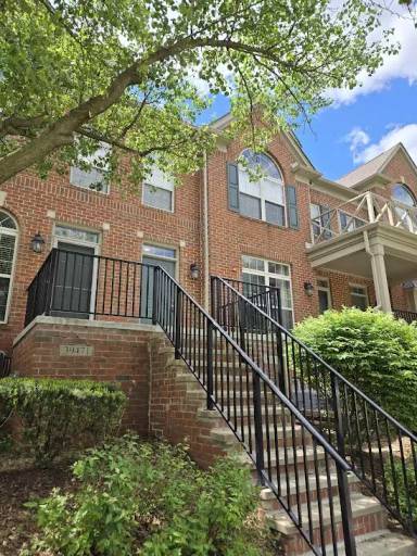 Main picture of 39437 Springwater Dr