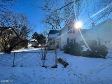 Main picture of 2029 W 1st St