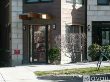 Main picture of 461 Park Dr
