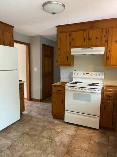 Main picture of 682 Wrentham Rd