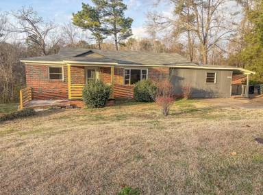 Main picture of 1036 Southwood Dr