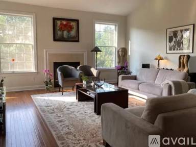 Main picture of 19 Brianna Rd