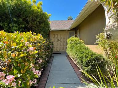 Main picture of 6966 Mewall Dr