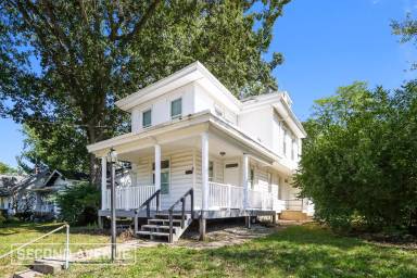 Main picture of 7818 Elizabeth St