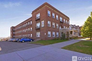 Main picture of 178 Summit Ave