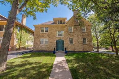 Main picture of 1901 D St