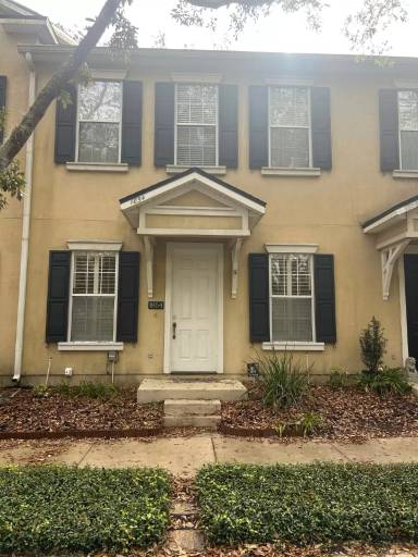Main picture of 1854 Carnation St