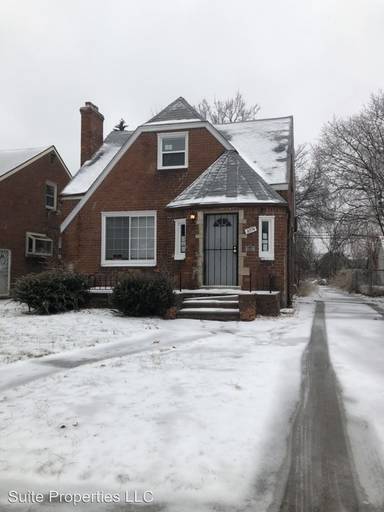 Main picture of 9574 Mark Twain St