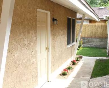 Main picture of 4334 Oak Dr