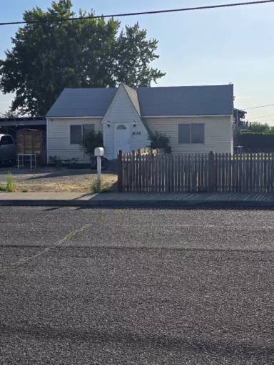 Main picture of 804 N 24th Ave