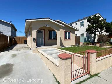 Main picture of 4526 38th St