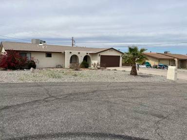 Main picture of 131 Voyager Ln