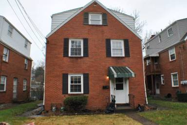 Main picture of 1028 Summit St