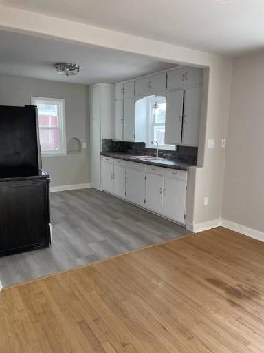 Main picture of 135 N 3rd St