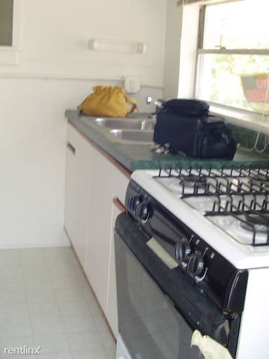Main picture of 13 S Peninsula Dr