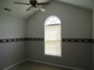 Main picture of 118 Tulane Dr
