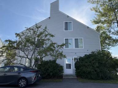 Main picture of 18 Ocean St