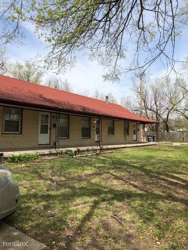 Main picture of 1822 S Bonn Ave