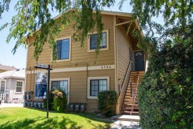 Main picture of 5744 Colfax Ave