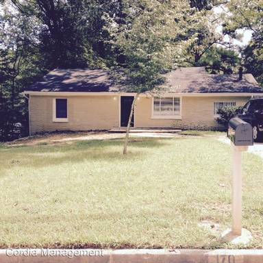 Main picture of 170 Line Rd SW