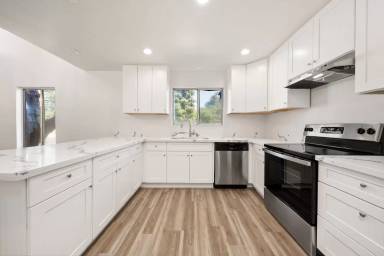Main picture of 7600 Tattershall Way