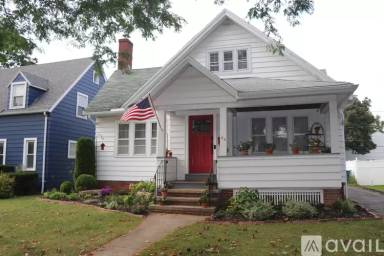 Main picture of 70 Edgemont Rd