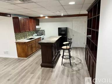 Main picture of 120 Harrington Ln