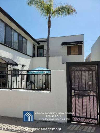 Main picture of 731 Queenstown Ct