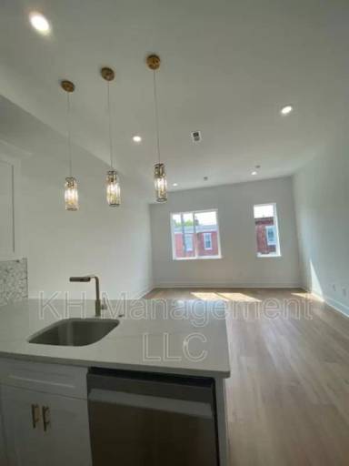 Main picture of 1917 N 5th St
