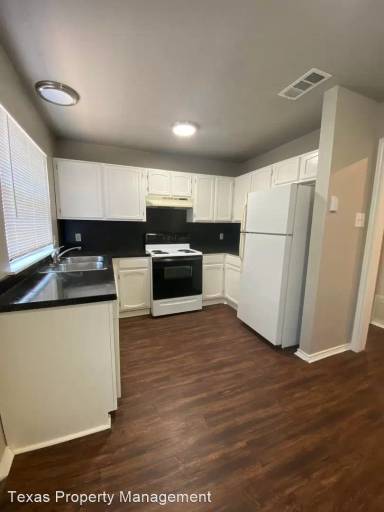 Main picture of Sun Valley Apartments