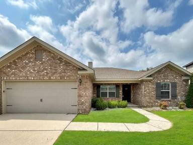 Main picture of 322 Fenrose Dr