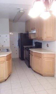 Main picture of 836 E Tiffany Dr