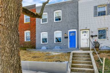 Main picture of 519 Baltic Ave