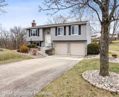 Main picture of 868 Hacienda Ct