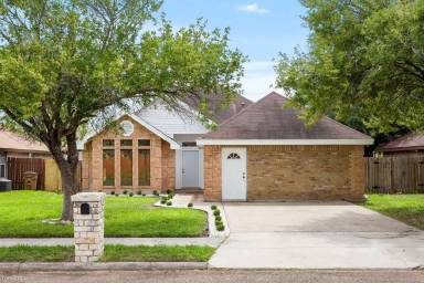 Main picture of 822 Diana Dr