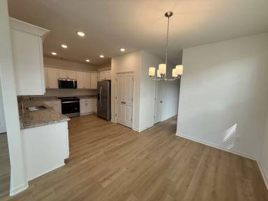 Main picture of 8645 Colleton Way