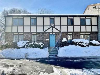 Main picture of 317 Silver Hill Rd