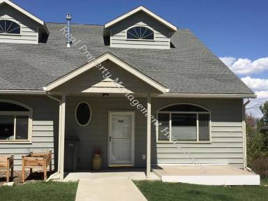 Main picture of 536 E Broadway St