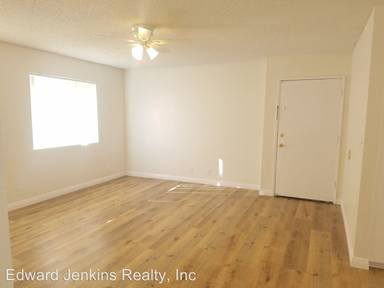 Main picture of 1243 W 164th St