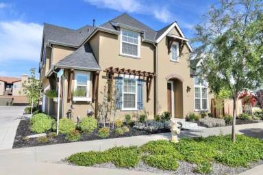 Main picture of 1209 Lavande Dr
