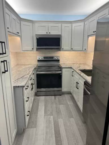 Main picture of 2688 Pine Ridge Way N