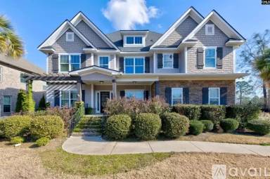 Main picture of 334 Glenn Village Cir