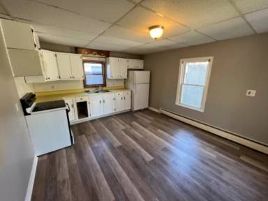 Main picture of 1 Bell Ln