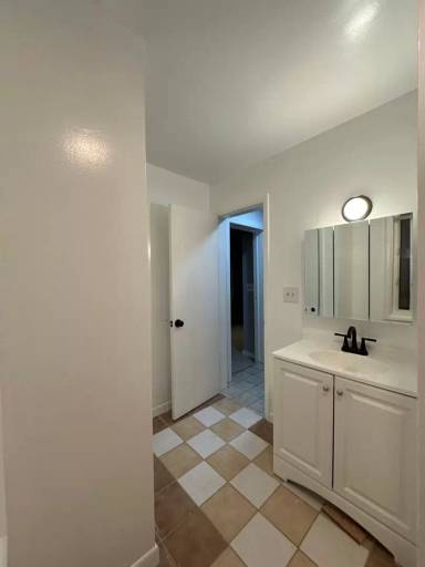 Main picture of 544 Acorn Hill Rd