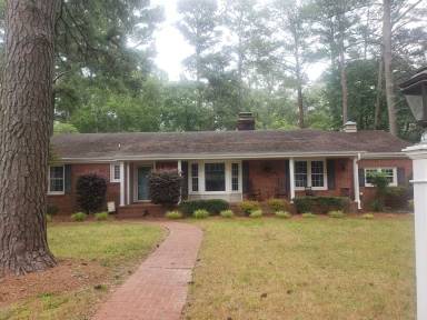 Main picture of 640 Lynn Shores Dr